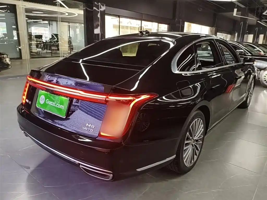 Hongqi H9 2.0 T Connected Flagship Enjoyment