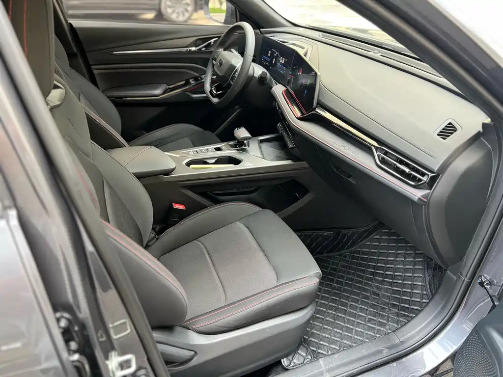 Changan X5 PLUS 1.5 T DCT Pleasure