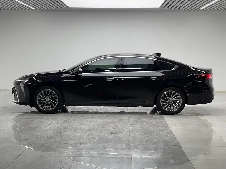 Buick LaCrosse 25 T