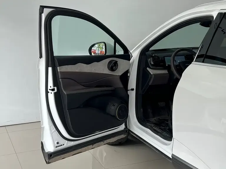BYD Frigate 07 Glory DM-i 205 KM Flagship