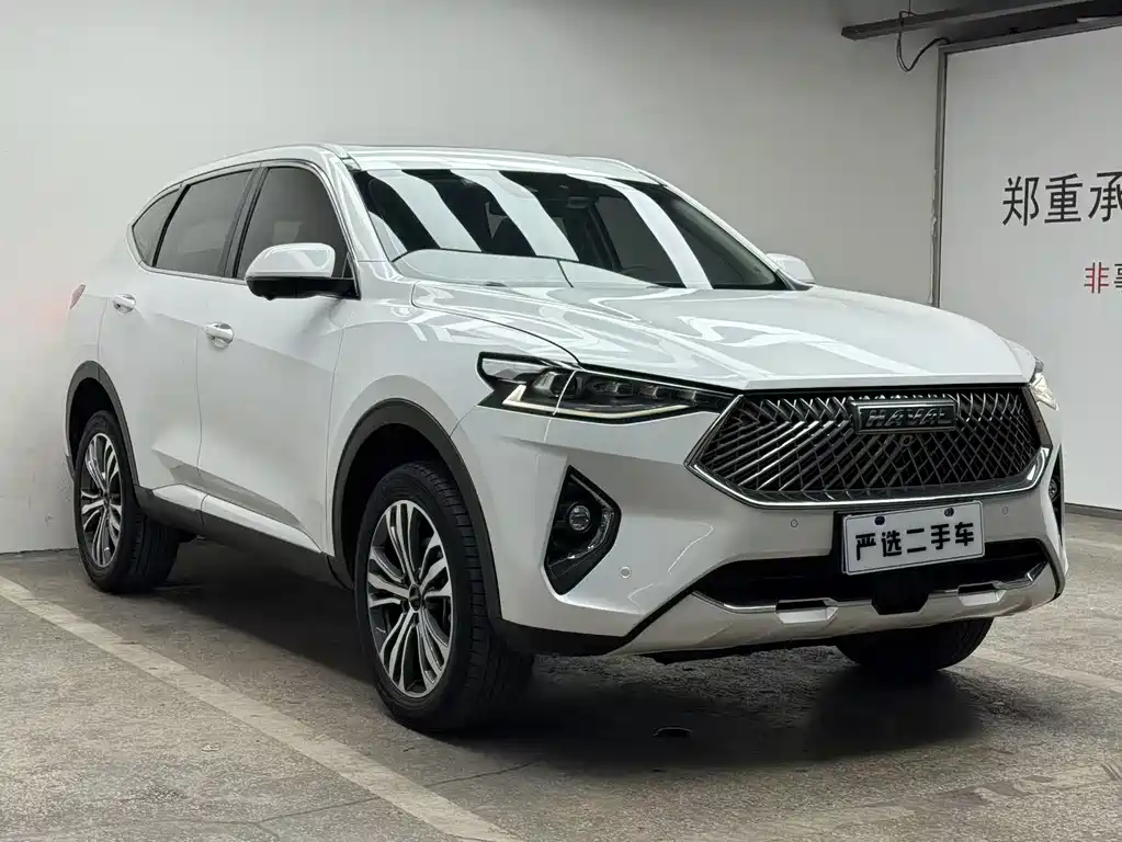 Haval F7 2.0 T 2 WD i