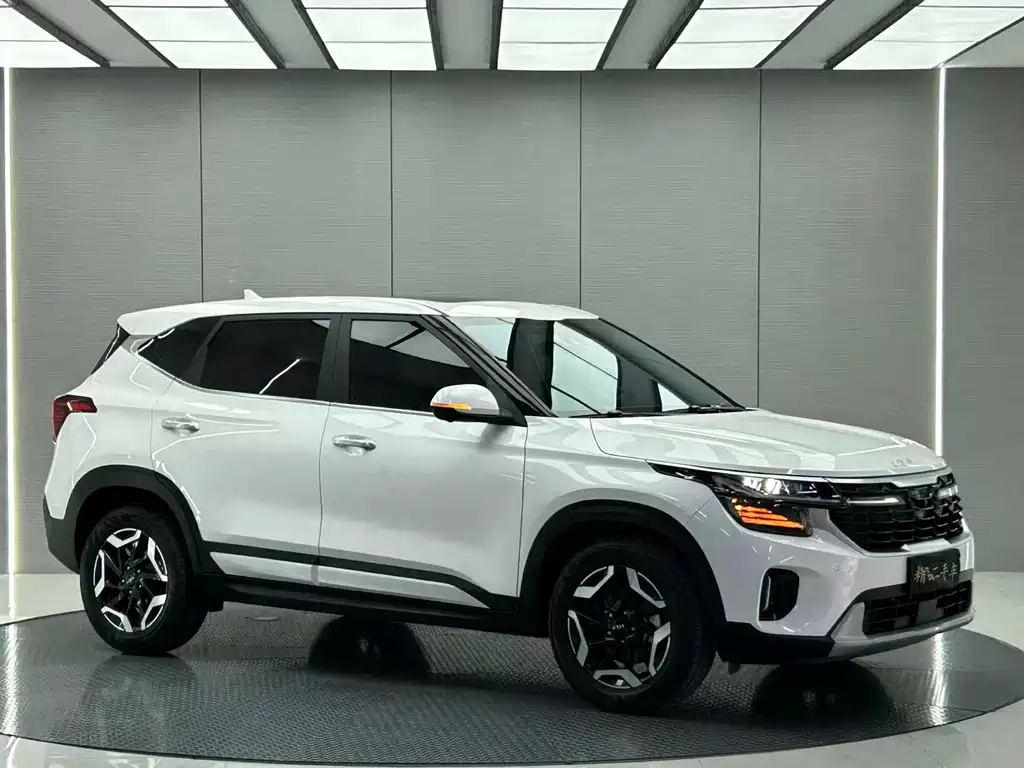 Seltos 赛图斯 2023款 1.4 T DCT豪华版