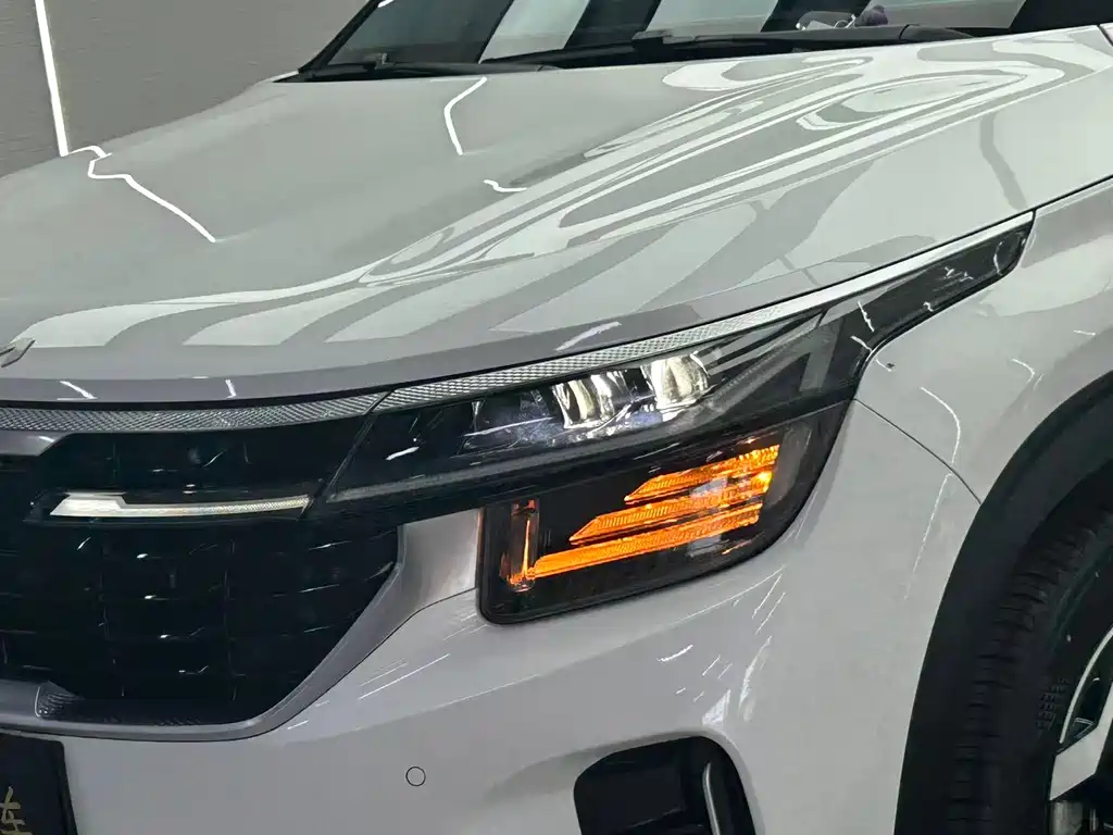 Seltos 赛图斯 2023款 1.4 T DCT豪华版