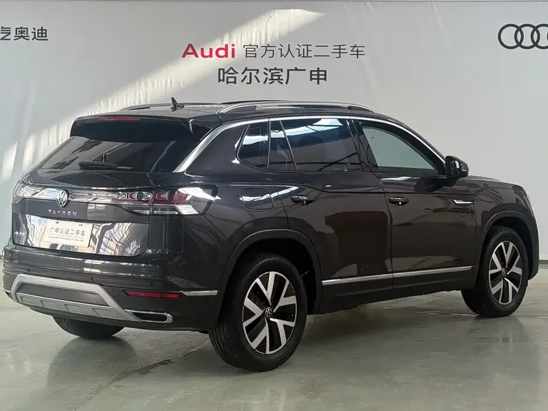 Volkswagen Tayron 300 TSI 2 WD Luxury Plus Advanced