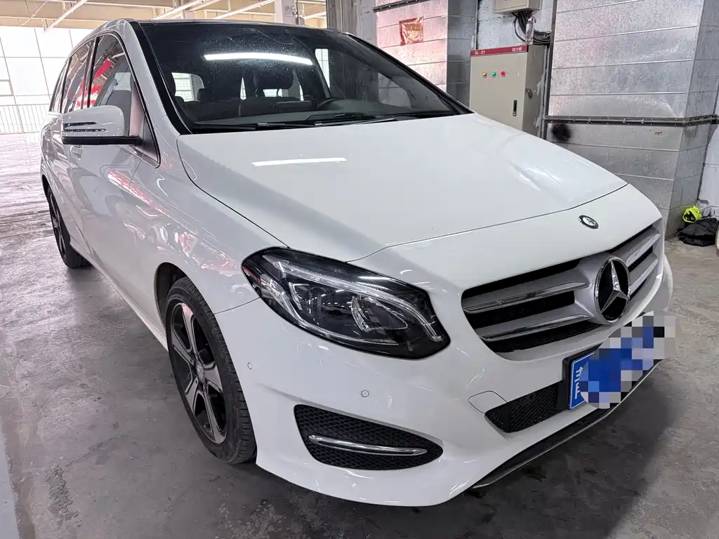 Mercedes-Benz B-Class B 200 Fashion