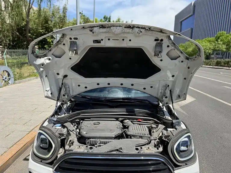 MINI COUNTRYMAN MINI COUNTRYMAN 2023款 改款 1.5 T COOPER 鉴赏家