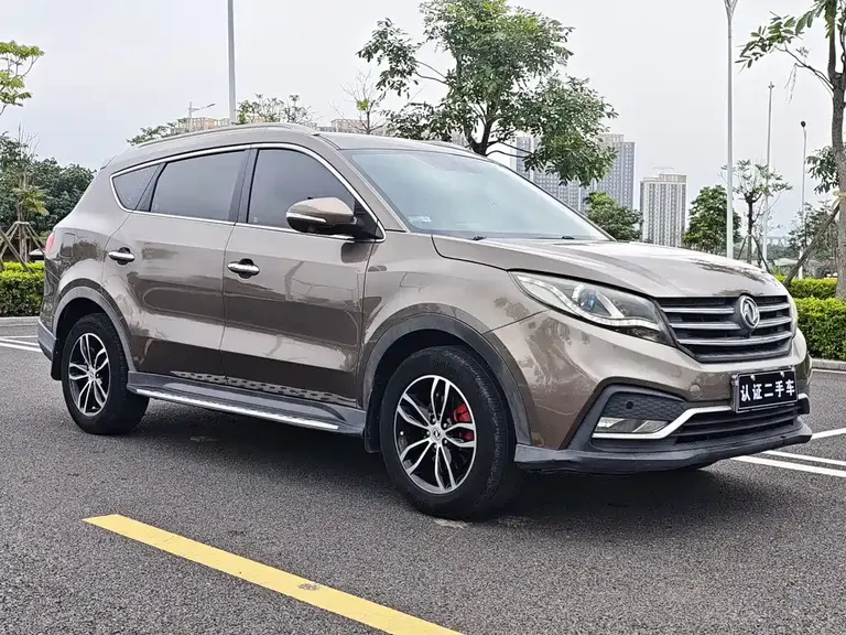 Dongfeng Fengguang 580 风光580 2017款 1.5 T CVT智尚型