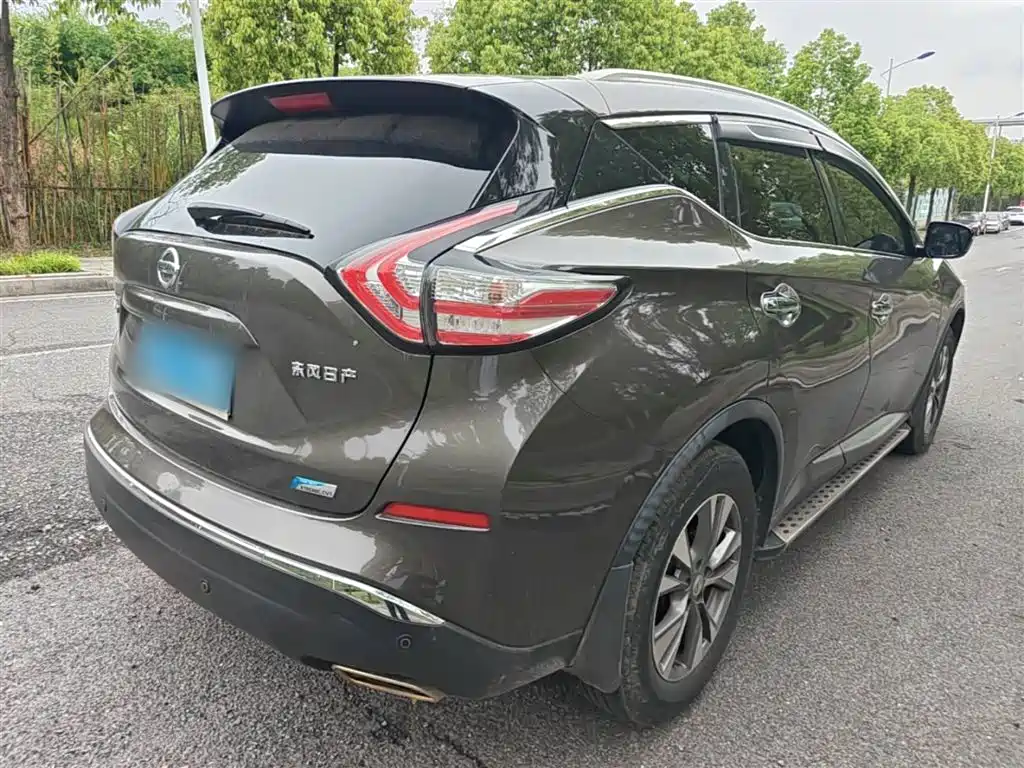 Murano 2.5 L XE 2 WD Elite