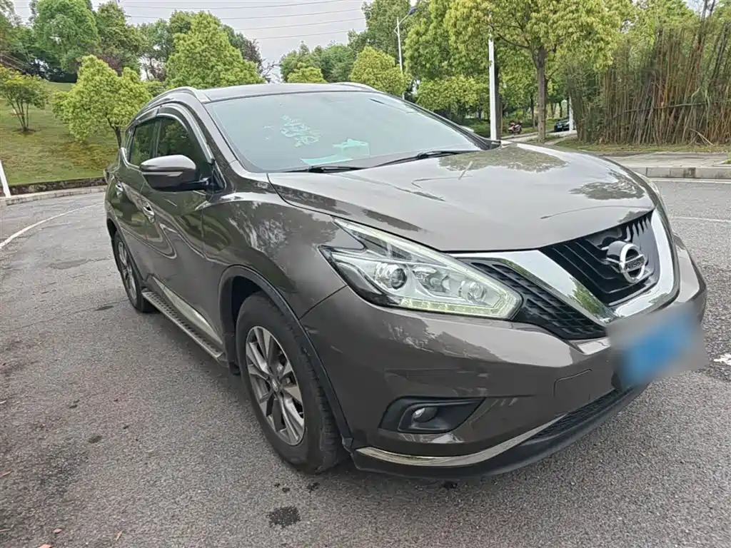 Murano 2.5 L XE 2 WD Elite