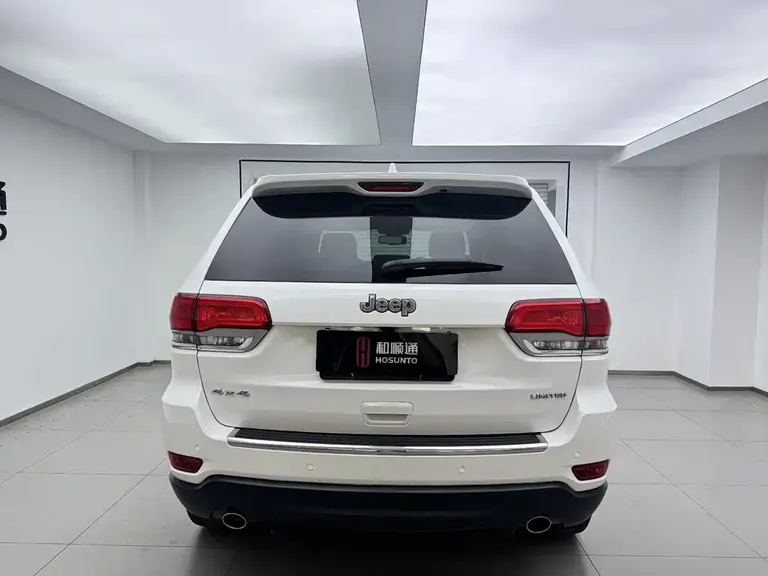 Jeep Grand Cherokee (Import) 3.0 L Comfort Enjoyment Navigation