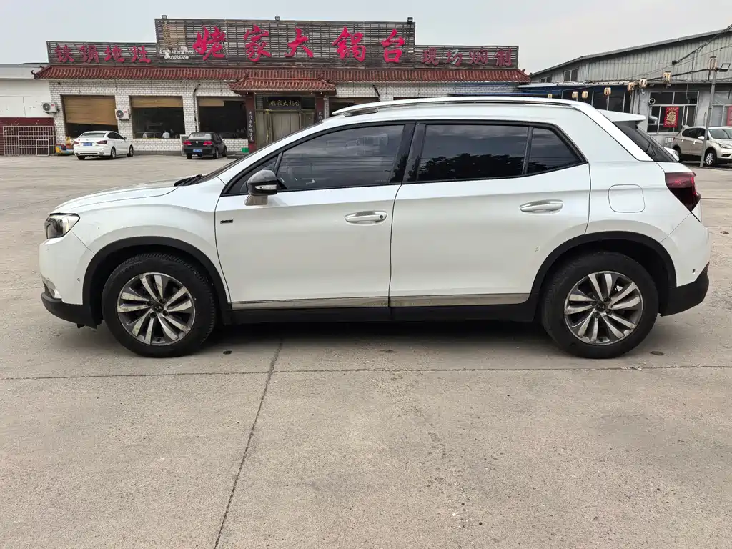 DS 6 1.6 T Luxury THP160
