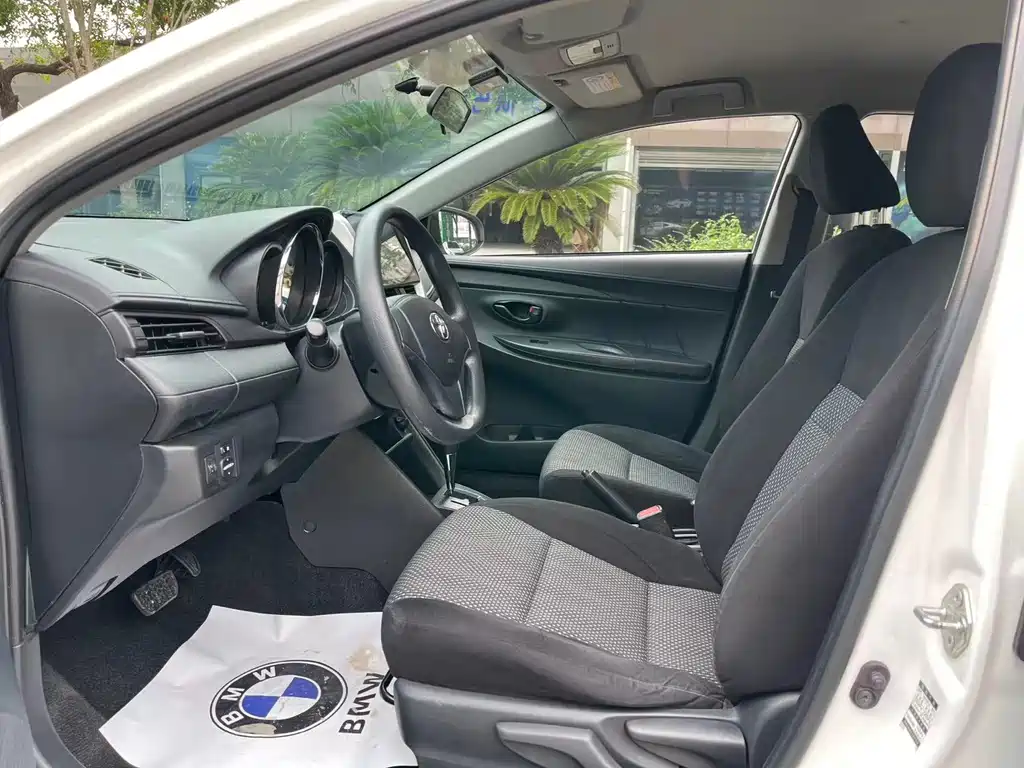 Vios 1.5 L CVT Creation