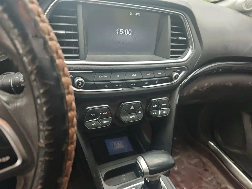 GAC Trumpchi GS4 235 T G-DCT Luxury