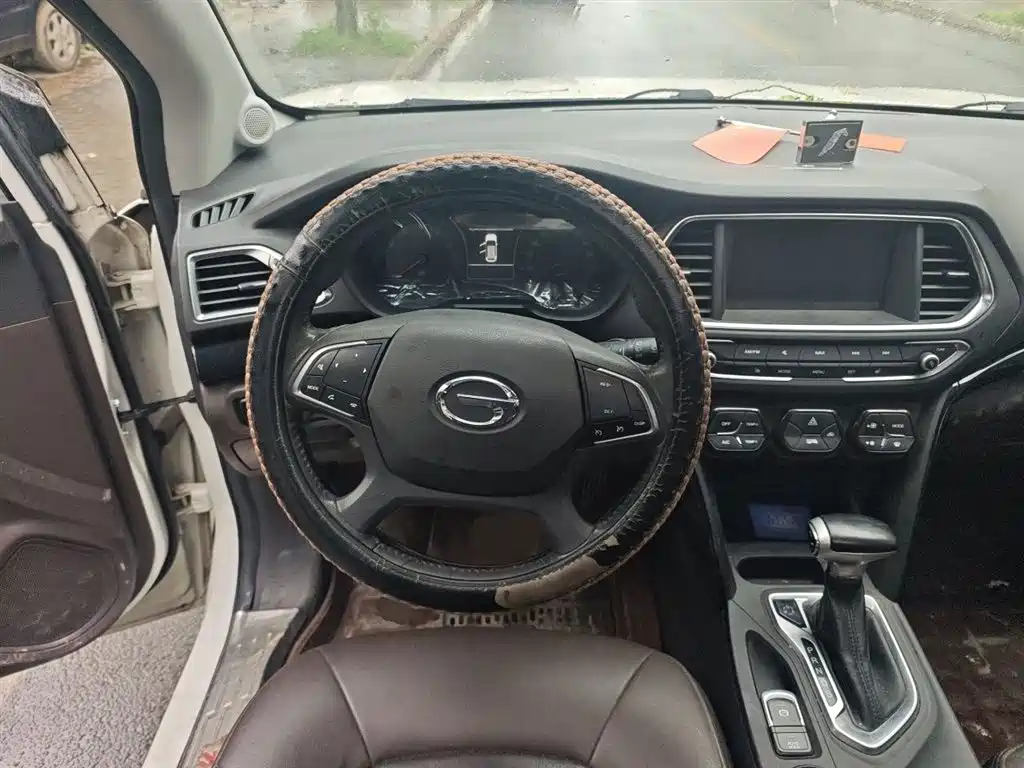 GAC Trumpchi GS4 235 T G-DCT Luxury