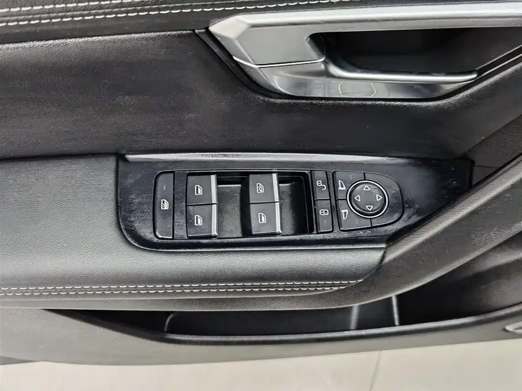 Song Pro 宋Pro 2020款 1.5 T 手动精英型
