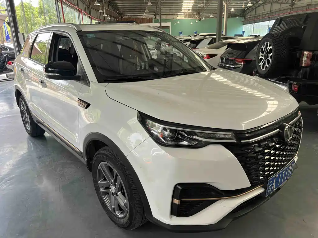 Changan CS55 PLUS Blue Whale 1.5 T Manual Luxury