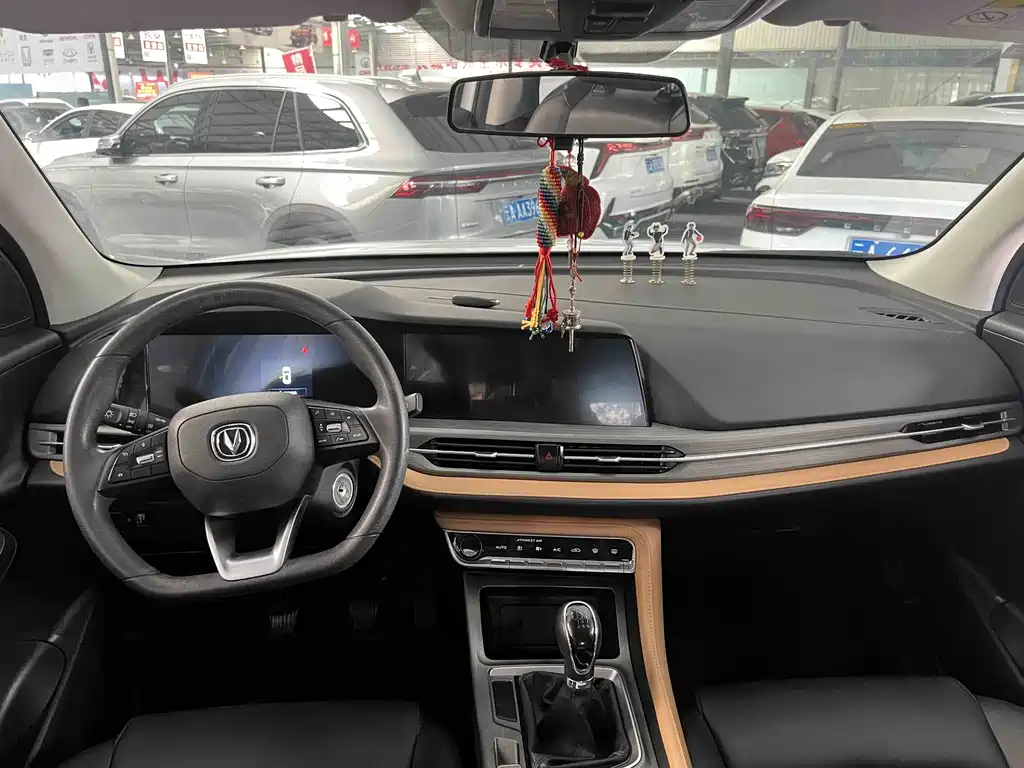 Changan CS55 PLUS Blue Whale 1.5 T Manual Luxury