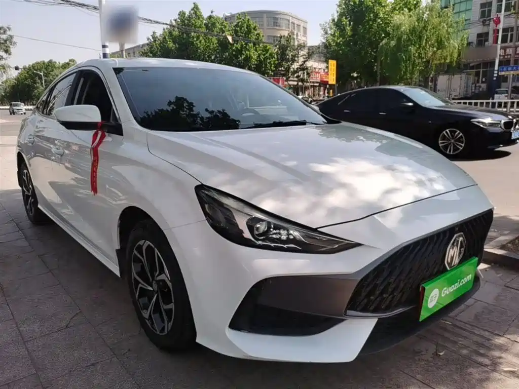 MG5 180 DVVT CVT Youth Luxury