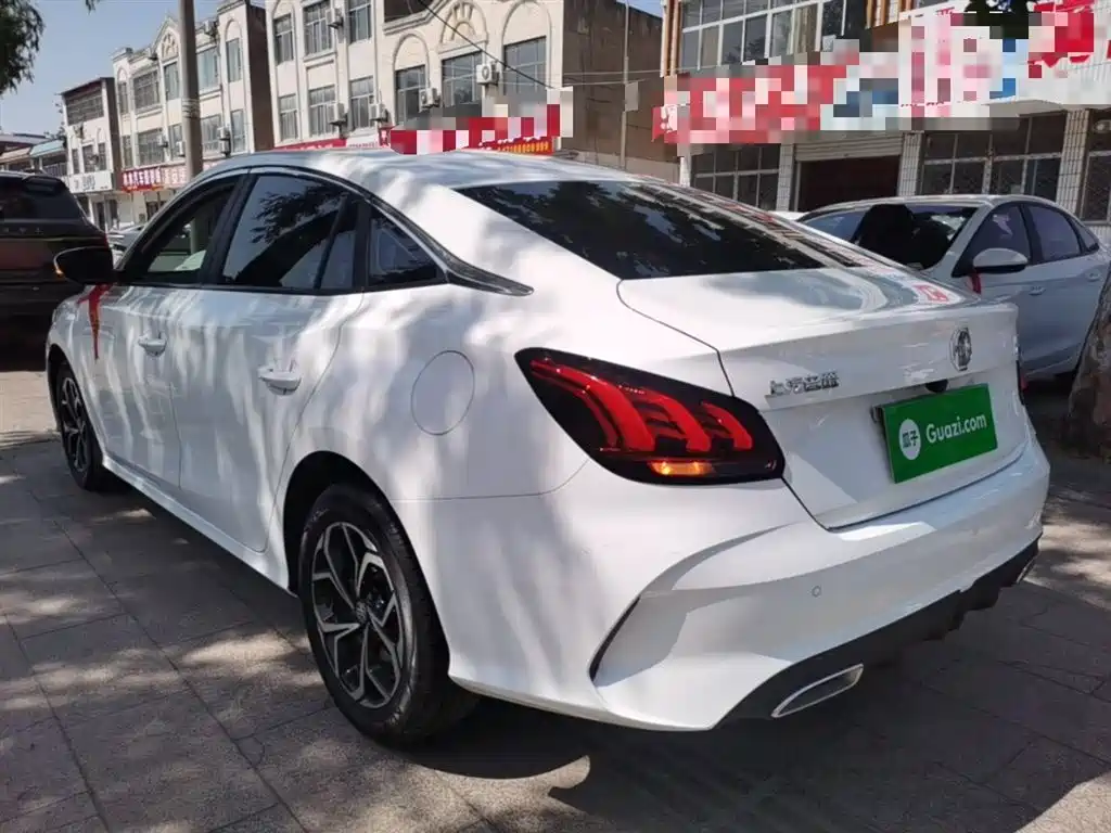 MG5 180 DVVT CVT Youth Luxury