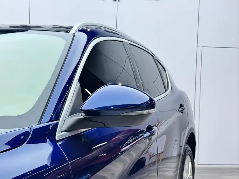 Alfa Romeo Stelvio 2.0 T 200 HP Luxury