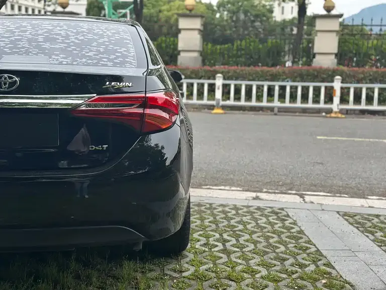 Toyota Levin 1.2 T V CVT Luxury