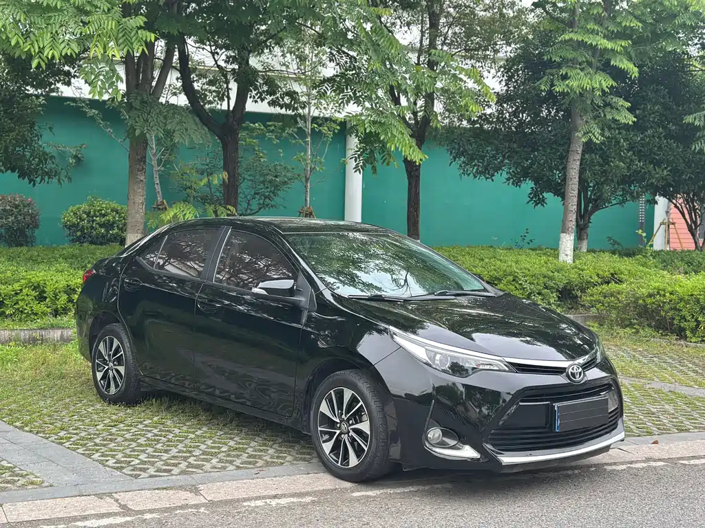 Levin 1.2 T V CVT Luxury