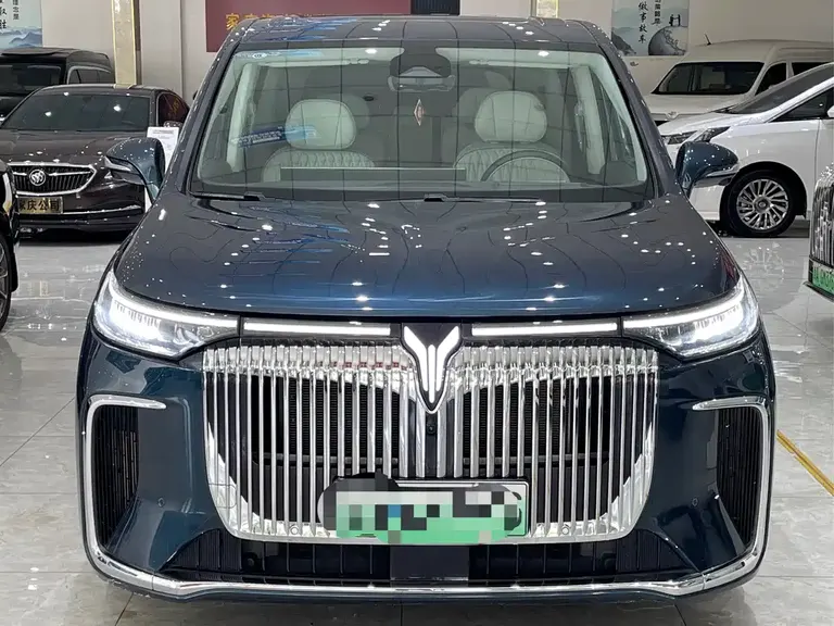 Voyah Dreamer PHEV 4 WD Flagship Kunpeng