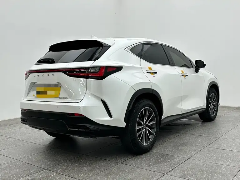 Lexus NX 260 FWD Creative Speed