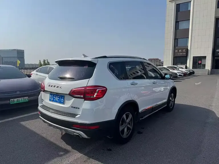 Haval H6 Red Label Sport 1.5 T Manual 2 WD Elite