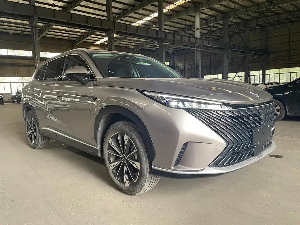 Roewe RX5 1.5 T Super Sense Elite