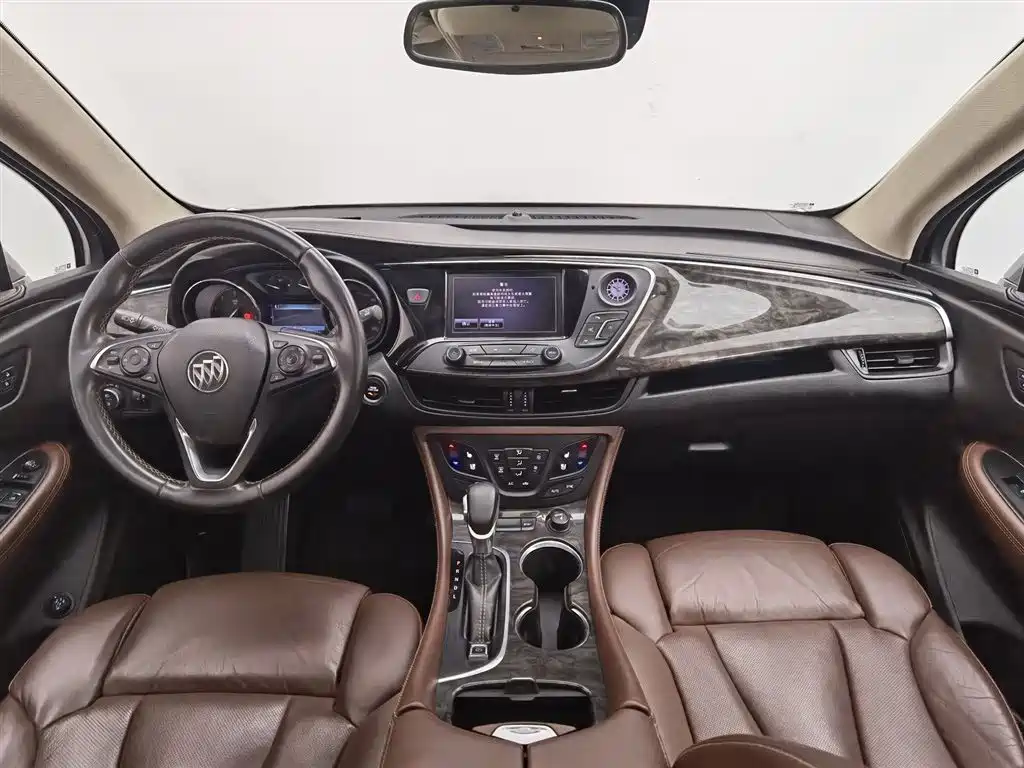 Envision Plus 28 T 4 WD Luxury