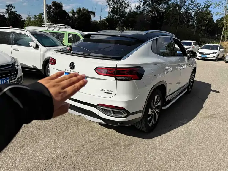 Volkswagen Tayron X 380 TSI 4 WD Flagship Connected