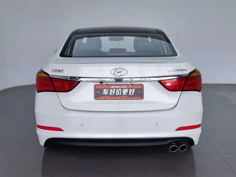 Hyundai Mistra 1.8 L Auto Distinguished DLX
