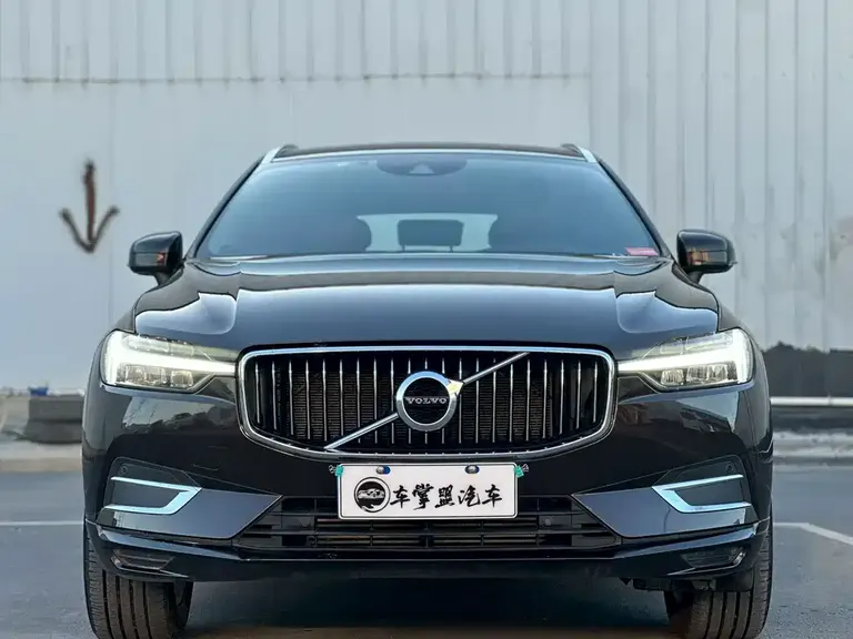 Volvo XC60 T5 4 WD Smart Ease Luxury