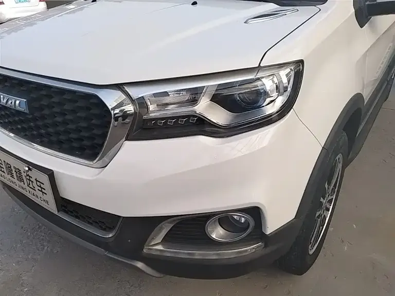 Haval H1 哈弗H1 2016款 改款 蓝标 1.5 L 手动豪华型