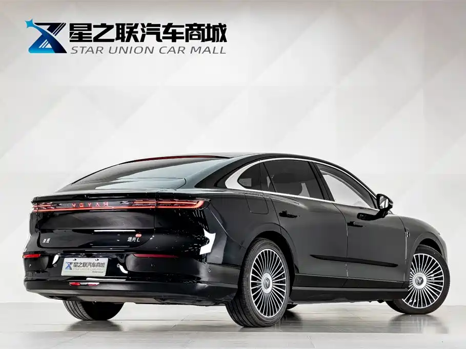 Voyah Zhuiguang L 4 WD Ultra