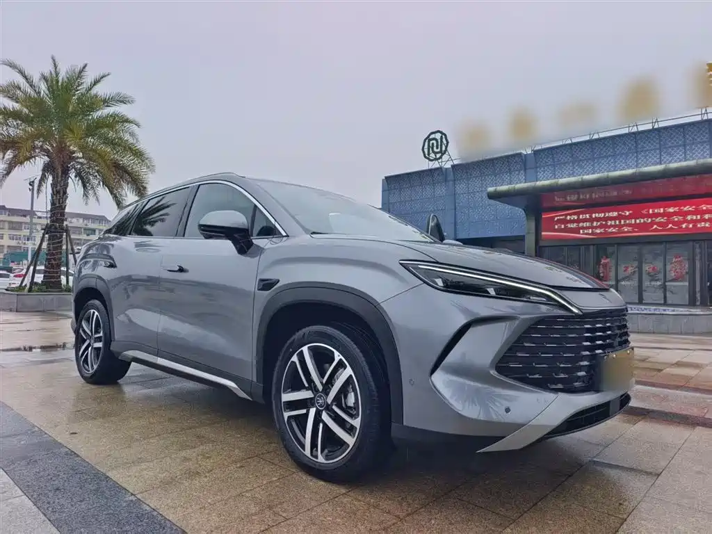 Song L DM-i Smart Drive 112 km Transcend