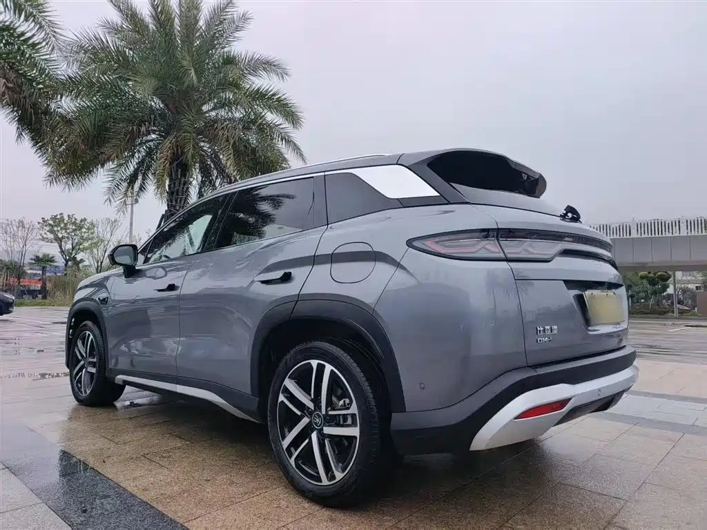 Song L DM-i Smart Drive 112 km Transcend