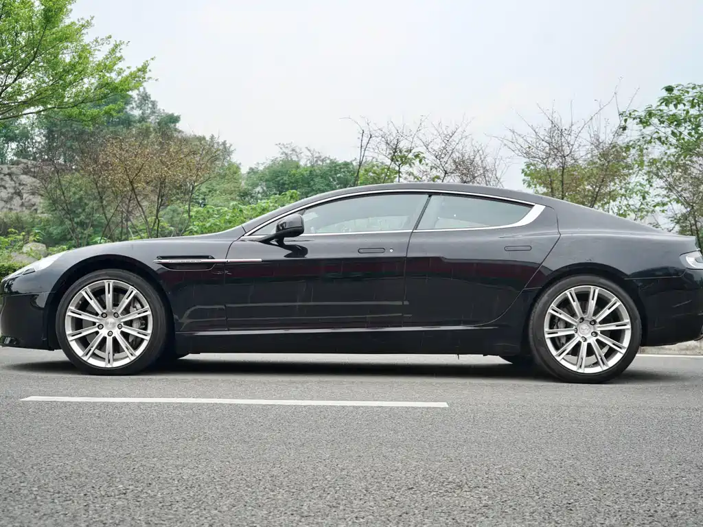 Rapide 6.0 L
