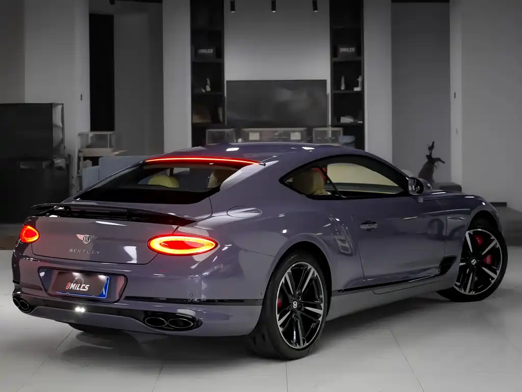 Continental GT 4.0 T GT V8