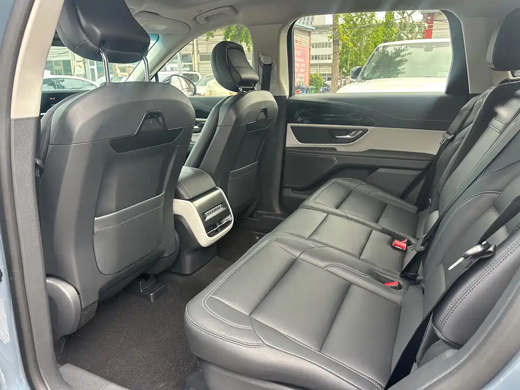 Nautilus 2.0 T 4 WD Comfort Supreme