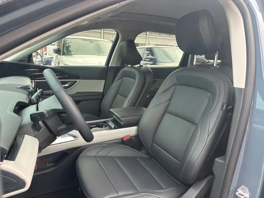 Nautilus 2.0 T 4 WD Comfort Supreme