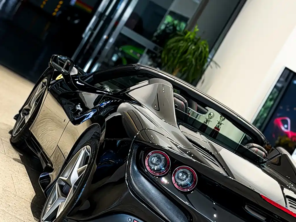 Ferrari F8 Spider 3.9 T V8