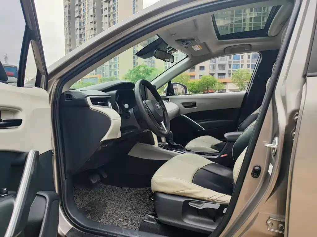 Frontlander 2.0 L CVT Leading