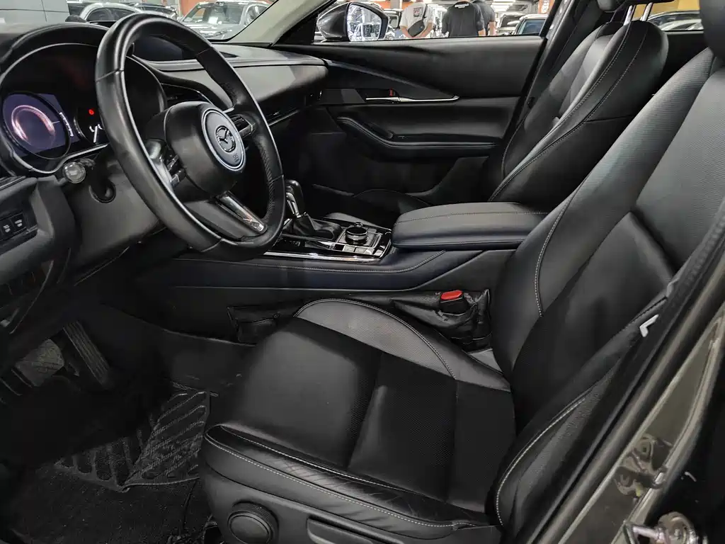 Mazda CX-30 马自达CX-30 2020款 2.0 L 自动耀悦型