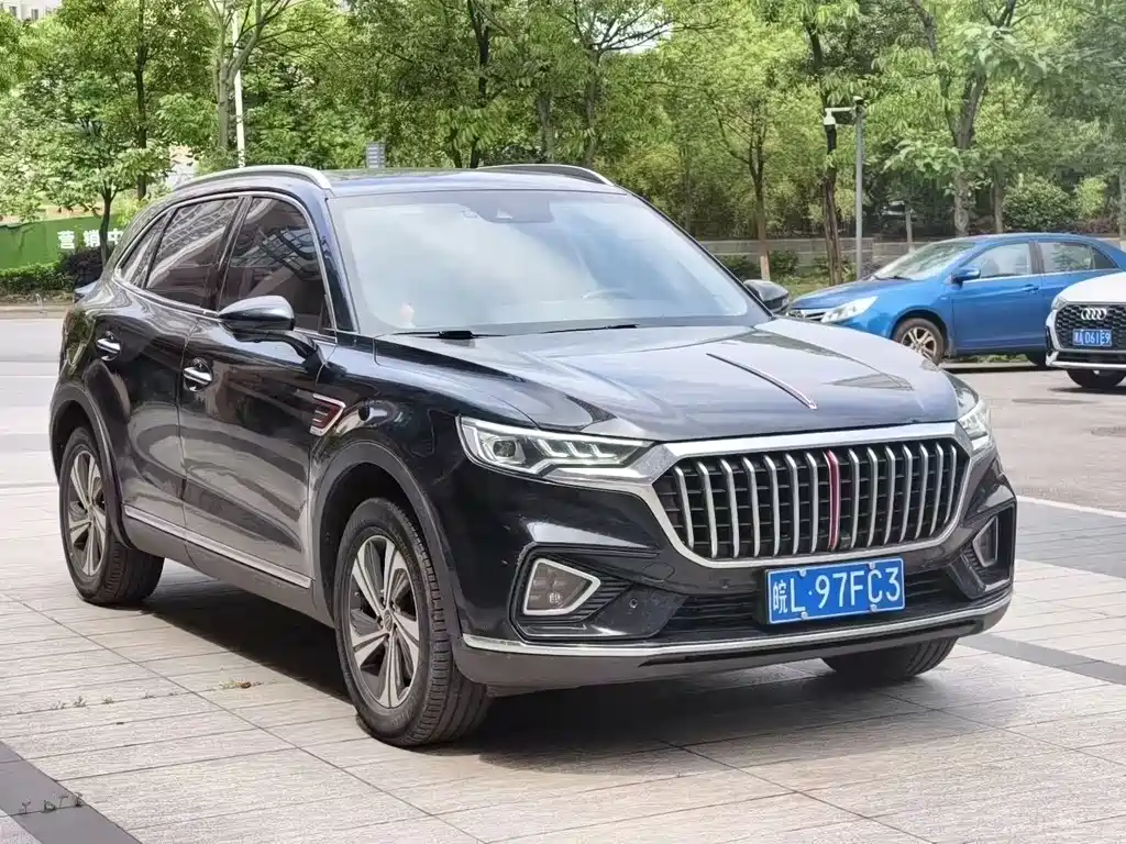 Hongqi HS5 2.0 T Connected Flagship Enjoyment