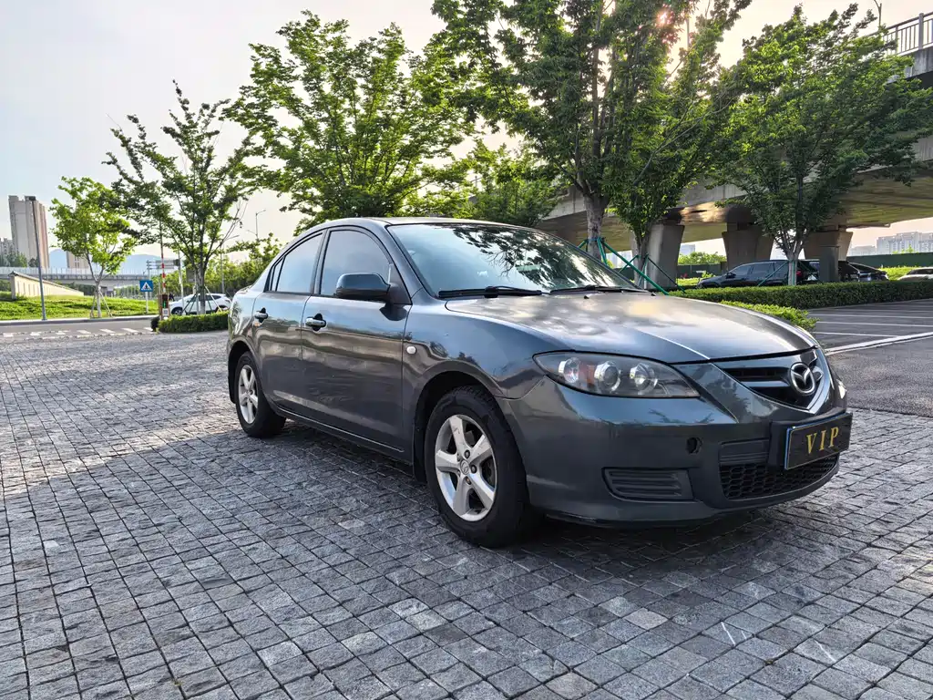 Mazda 3 1.6 L Auto Classic Fashion