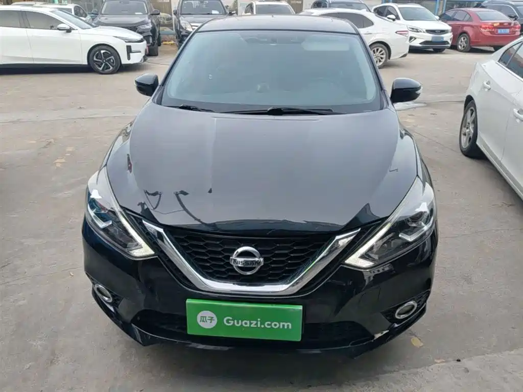 Sylphy 1.6 XV CVT Connected Premium CN-VI