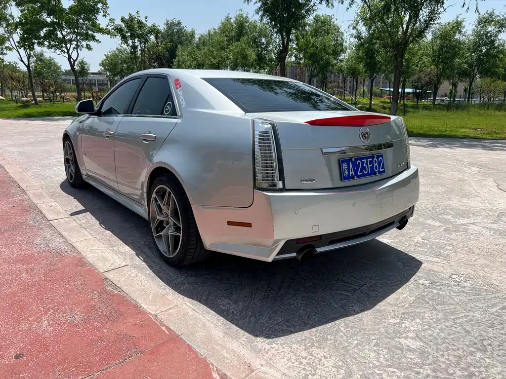 Cadillac CTS (Import) 凯迪拉克CTS进口 2009款 6.2 L CTS-V
