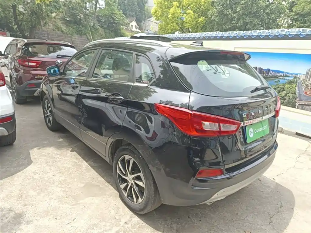 Senova X55 1.5 T CVT Elite